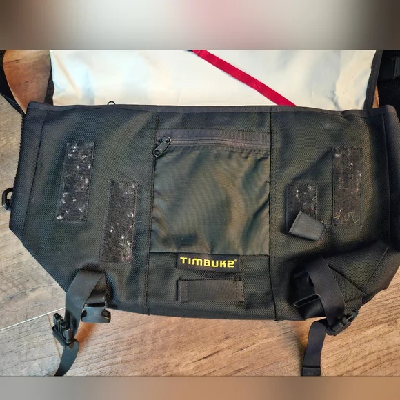 Black Timbuk2 Men's Messenger Large Laptop Bag - Picture 5 of 14